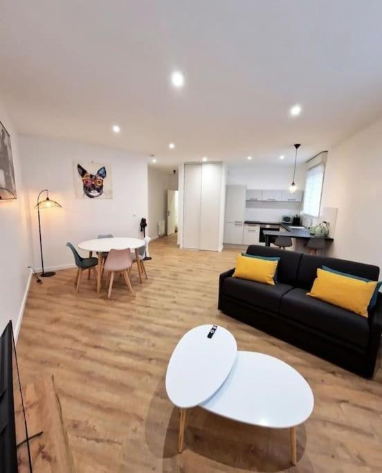 Appartement L'Escale Balzac à Villeurbanne Extérieur photo